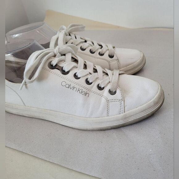 Calvin Klein Michaela Vegan Leather Sneakers White Lace Up Streetwear Casual 9.5 - Picture 5 of 10